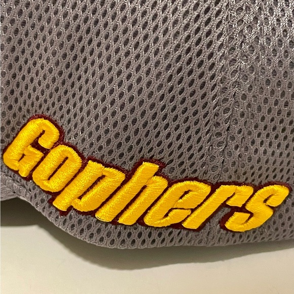 Captivating Headgear Gray Minnesota Golden Gophers Embroidered Hat - Picture 3 of 6